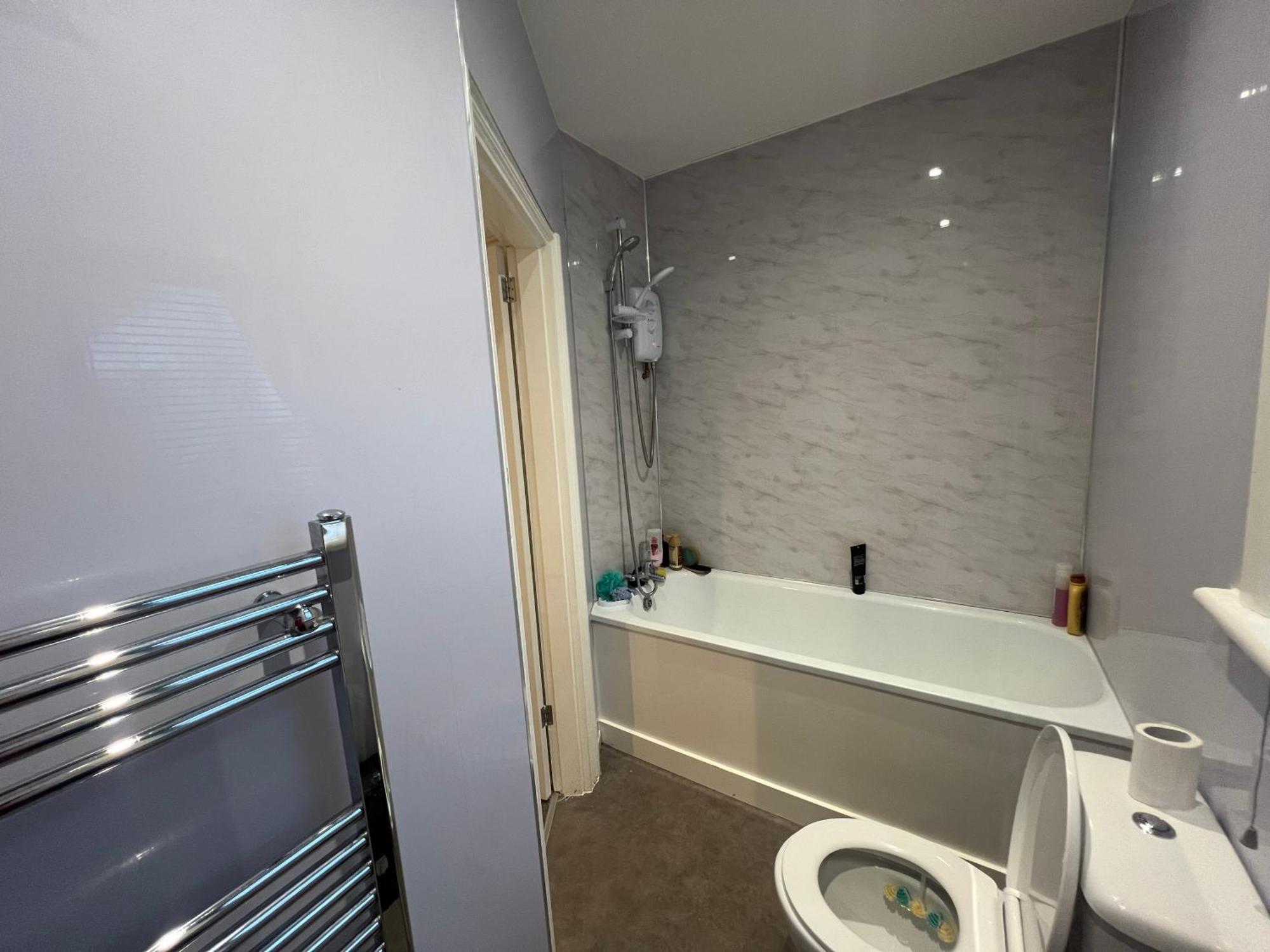 The Coral Guest House 1 Fratton Park 포츠머스 외부 사진