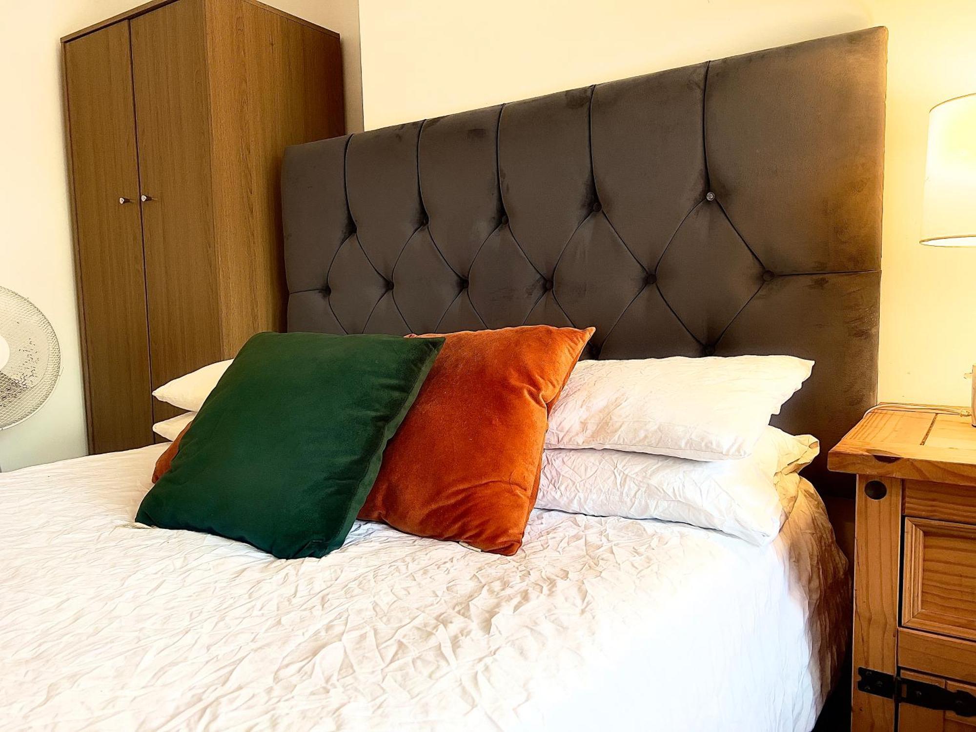 The Coral Guest House 1 Fratton Park 포츠머스 외부 사진
